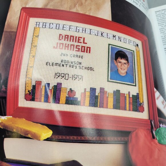 Leisure Arts Celebrations To Cross Stitch and Craft Pattern Book Autumn 1990 - Picture 8 of 8